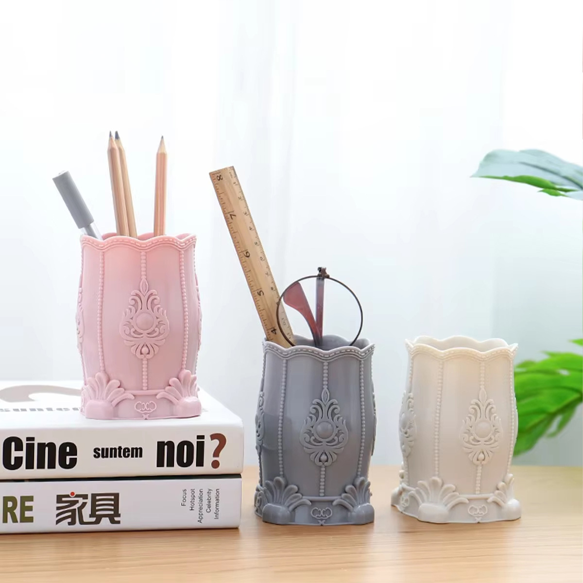 Creative Makeup Brush/Pen Hold - Desk Setup Organization recensione e prezzo