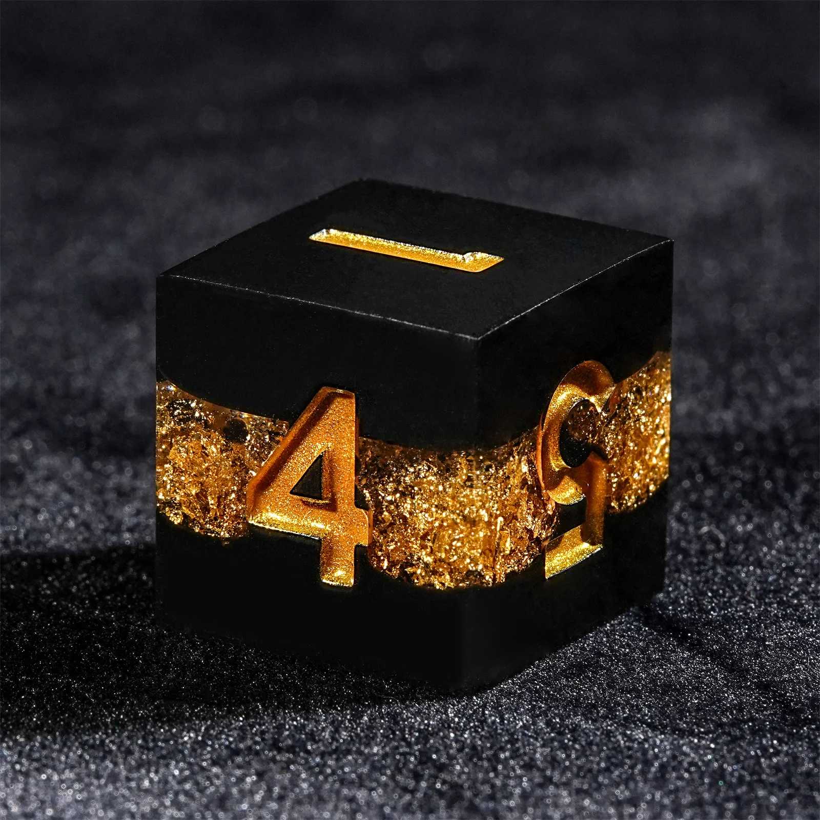 7pcs DND Dice Resin Black Gold - Desk Setup Black recensione e prezzo
