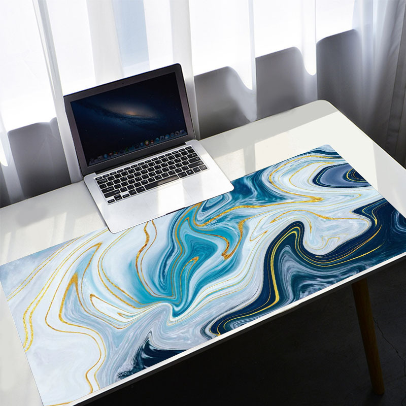 Large Colorful Art Gaming Mous - Desk Setup Art recensione e prezzo