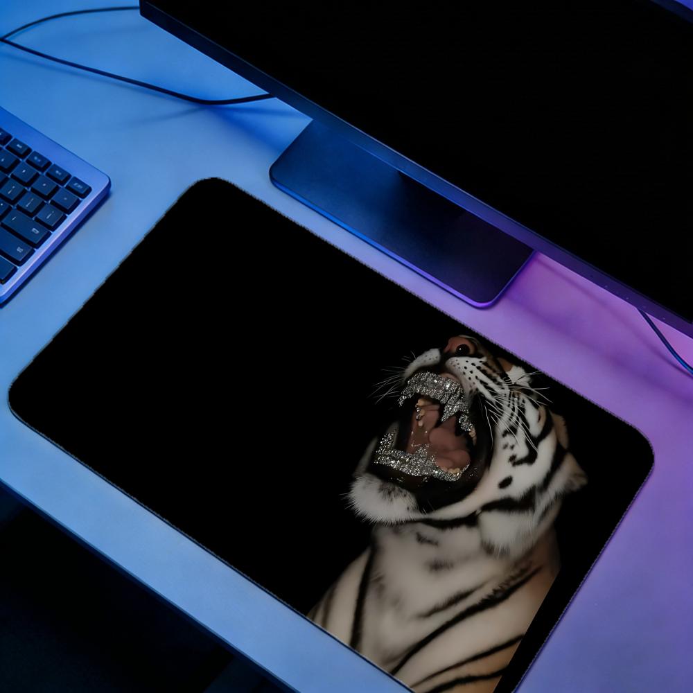 Nature TTigerer Gaming Mouse P - Desk Setup Natural recensione e prezzo
