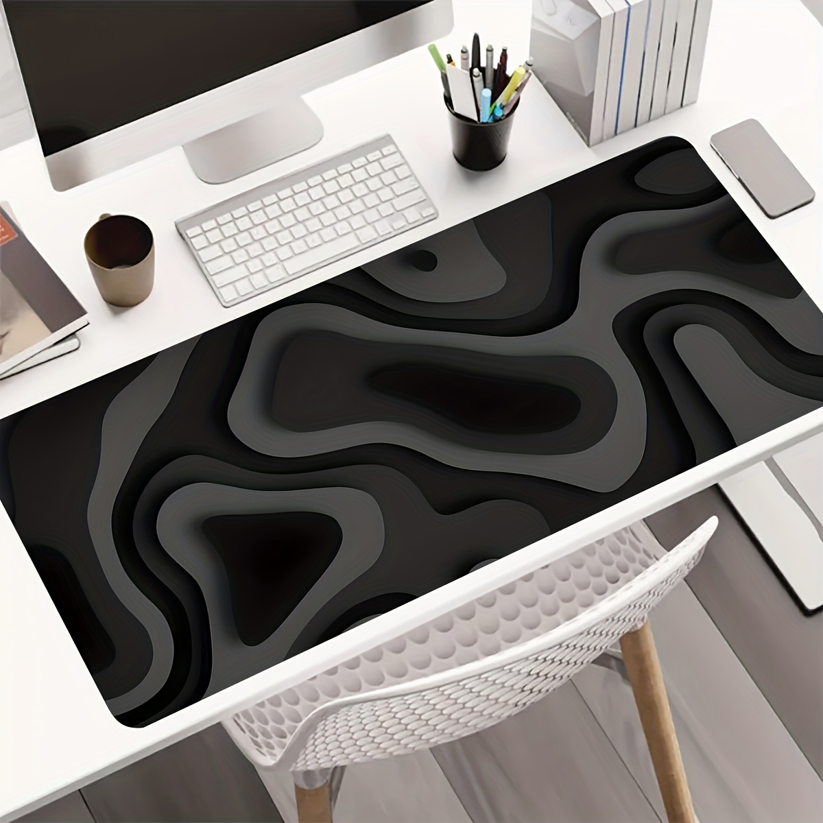 Black Gray Swirl Design large  - Desk Setup Black recensione e prezzo